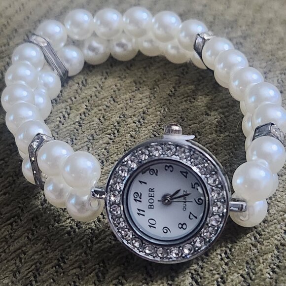 Boer Double Strand Cream Glass Pearl Bead Silver Tone Quartz Watch - Picture 7 of 8